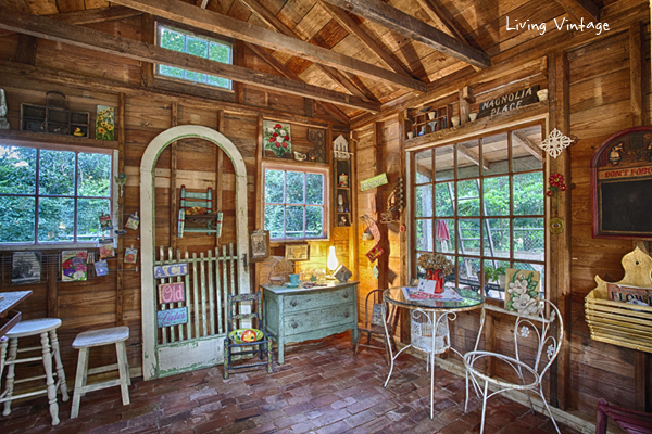 Beautiful Garden She Shed Design interior Design